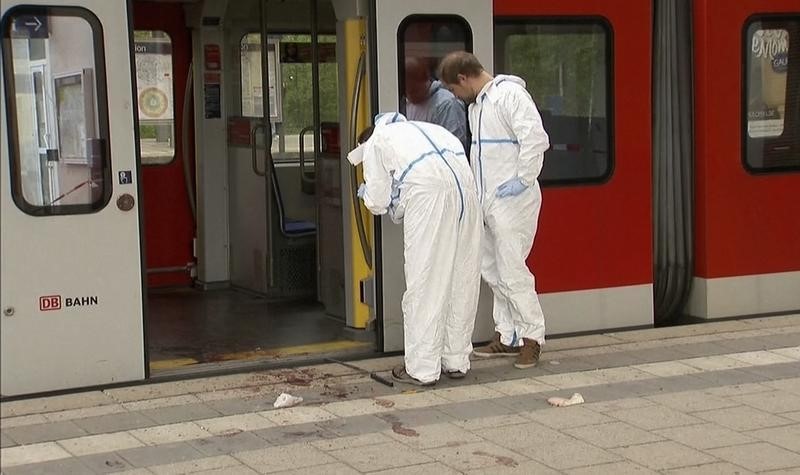 © Reuters. Muere una persona en el apuñalamiento múltiple en Múnich al grito de "Alá es grande"