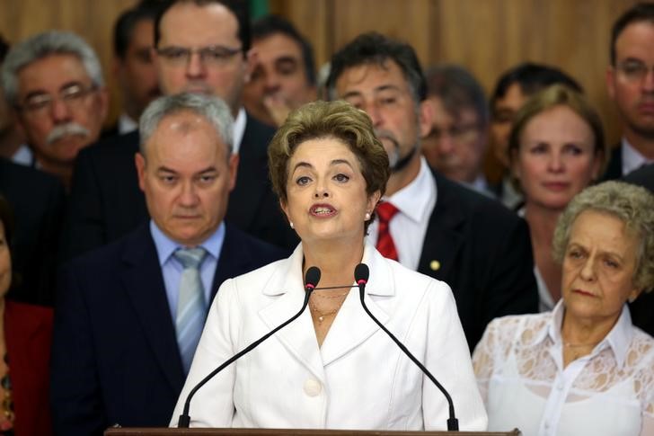 © Reuters. Presidente Dilma Rousseff em pronunciamento no Palácio do Planalto