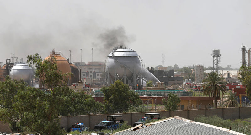 © Reuters. Al menos 11 muertos en ataque contra planta de gas al norte de Bagdad 