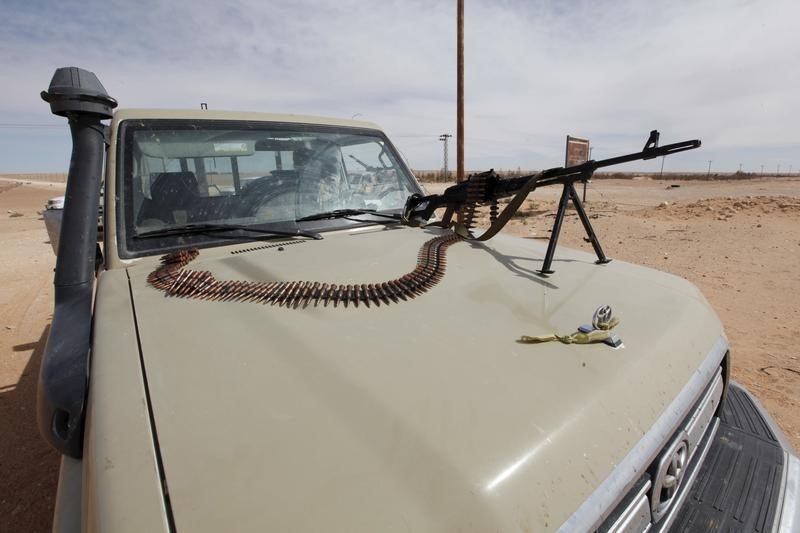 © Reuters. حكومة الوفاق الوطني الليبية تسعى للحصول أسلحة
