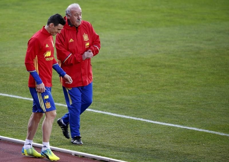 © Reuters. Del Bosque convoca a Aduriz para la Eurocopa y deja fuera a Costa
