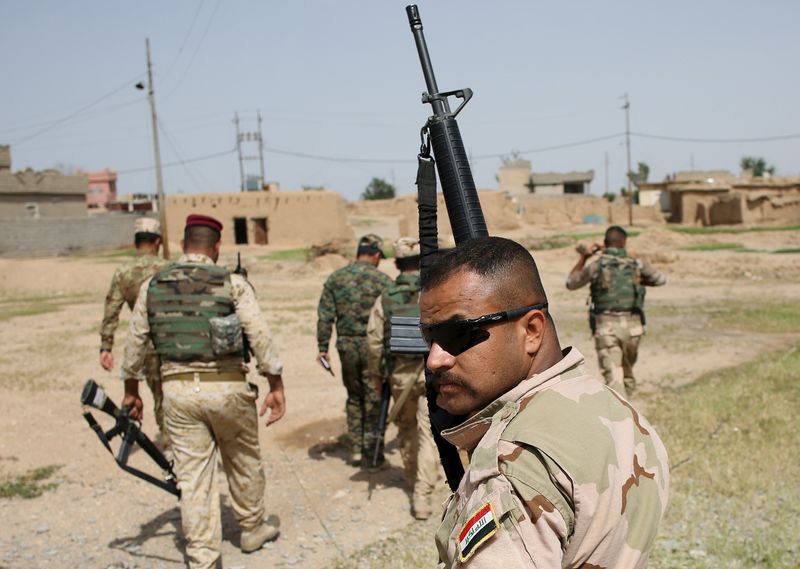 © Reuters. القوات العراقية تدخل بلدة نائية تسيطر عليها الدولة الإسلامية