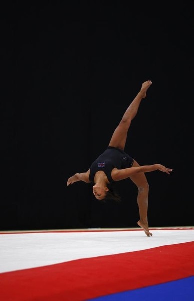 © Reuters. Britain's Downie practices her floor routine during a team training session before the World Gymnastic Championships in London