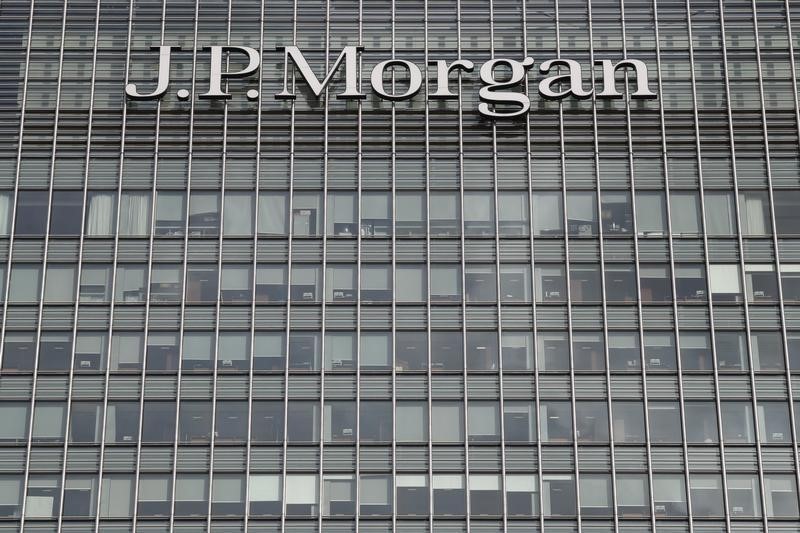 © Reuters. The J.P.Morgan logo is seen at their offices at Canary Wharf financial district in London