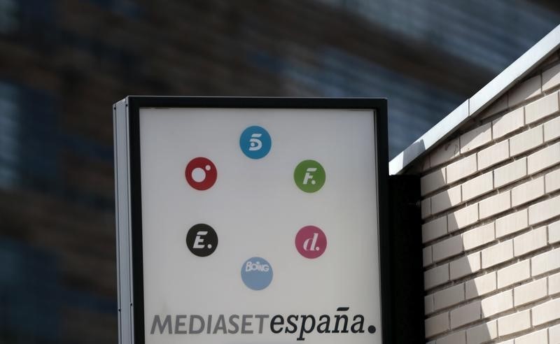 © Reuters. Mediaset España adquiere los derechos de retransmisión de la Eurocopa 2016
