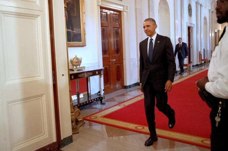 © Reuters. Obama arrives to award National Medals of Science and National Medals of Technology and Innovation to honorees at the White House in Washington, U.S.