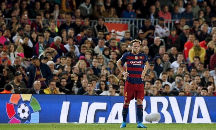 © Reuters. Football Soccer - Barcelona v Valencia - Spanish Liga BBVA - Camp Nou stadium, Barcelona