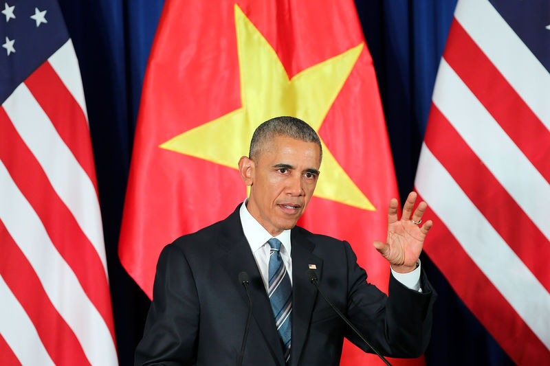 © Reuters. Presidente dos Estados Unidos, Barack Obama, durante evento em Hanói