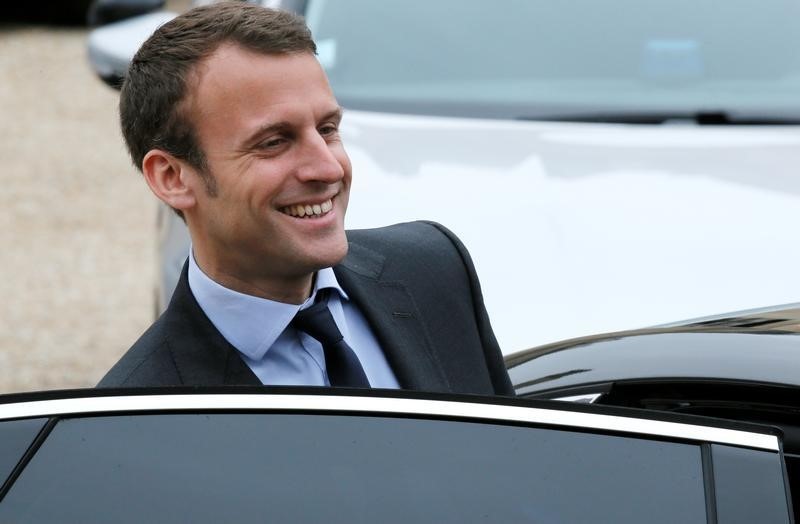 © Reuters. Ministro de Economía francés dice que la reforma laboral debería ser más dura