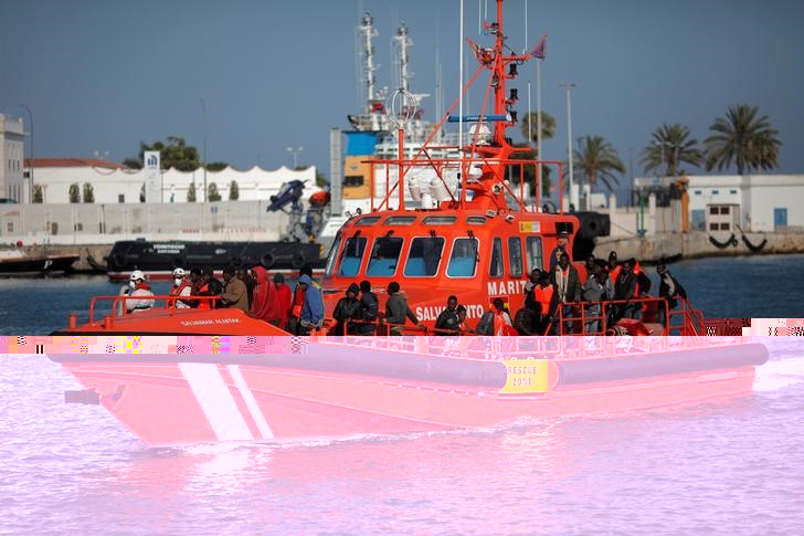 © Reuters. منظمة: انخفاض وفيات المهاجرين في البحر المتوسط يعكس تحسن سياسات التعامل مع الأزمة