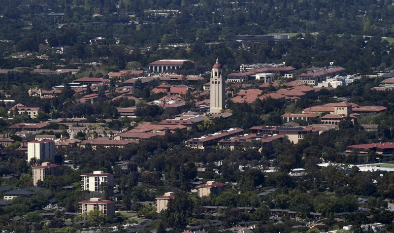 © Reuters. Stanford University's campus is seen in an aerial photo in Stanford