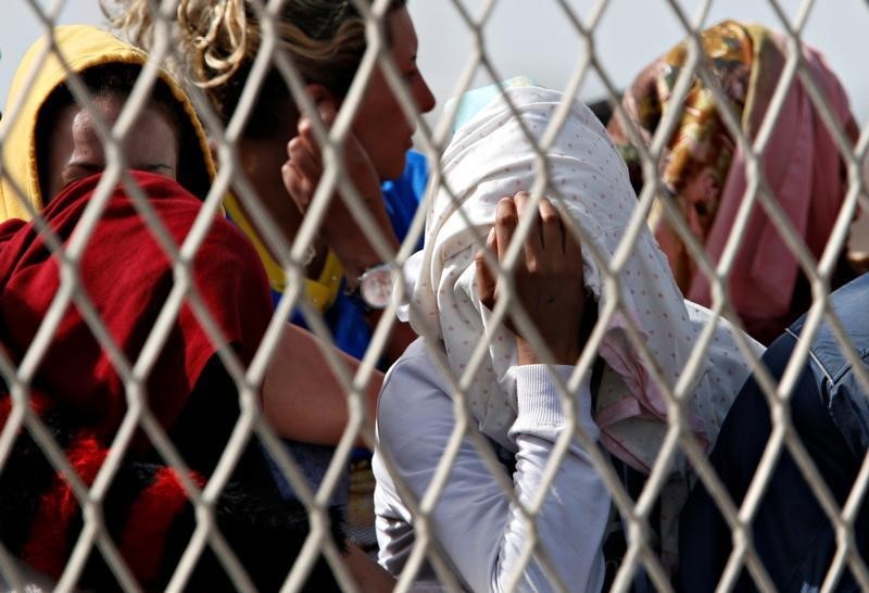 © Reuters. Italia dice que naufraga la segunda embarcación de inmigrantes en dos días