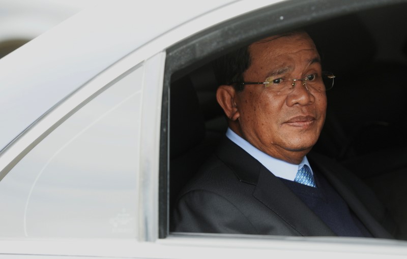 © Reuters. Cambodia's Prime Minister Hun Sen arrives in Sochi