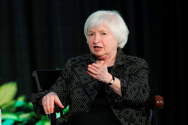 © Reuters. Chair do Federal Reserve, Janet Yellen, fala no Radcliffe Institute for Advanced Studies, da Universidade de Harvard