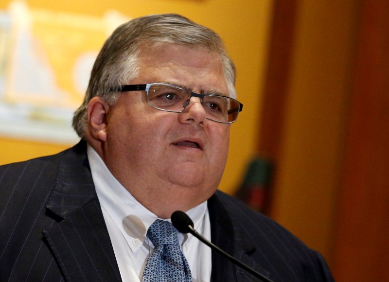 © Reuters. Mexico's central Bank Governor Agustin Carstens speaking at event in Mexico City