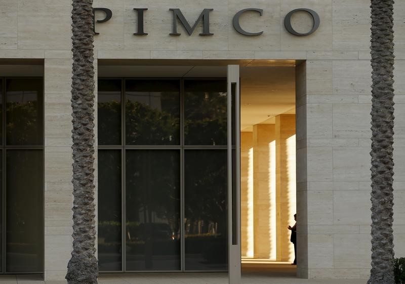 © Reuters. The offices of PIMCO are shown in Newport Beach