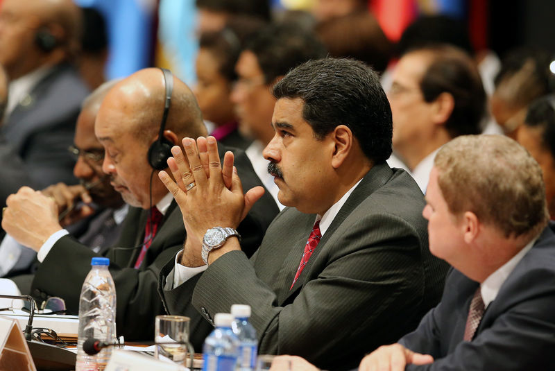 © Reuters. Venezuela's President Nicolas Maduro attends the opening of the 7th Summit of Heads of State for the Association of Caribbean States in Havana, Cuba