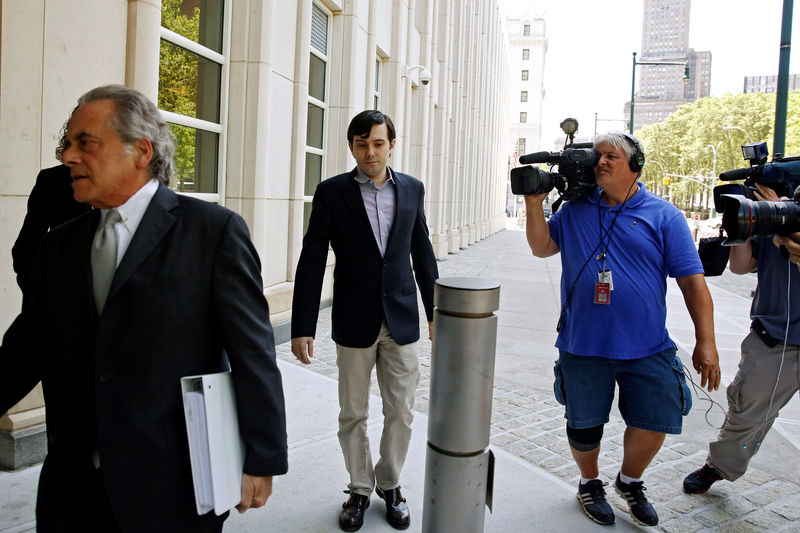 © Reuters. Martin Shkreli, former chief executive officer of Turing Pharmaceuticals and KaloBios Pharmaceuticals Inc, arrives at a U.S. Federal Court in New York