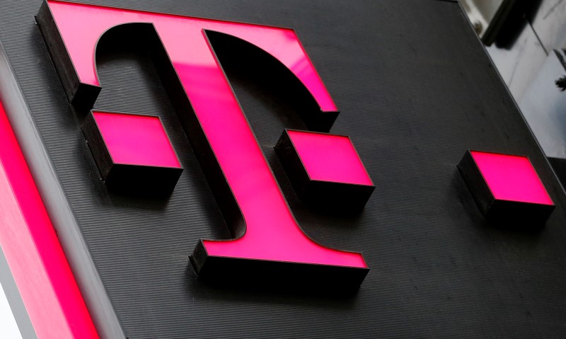 © Reuters. The logo of T-Mobile Austria is seen outside of one of its shops in Vienna