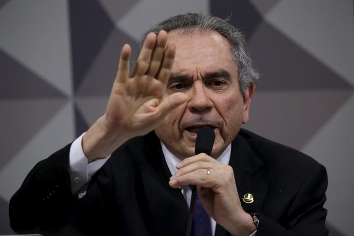 © Reuters. Senador Raimundo Lira durante reunião da comissão de impeachment em Brasília