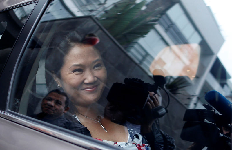 © Reuters. Peruvian presidential candidate Keiko Fujimori leaves her house in Lima