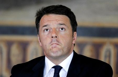 © Reuters. Il premier Matteo Renzi