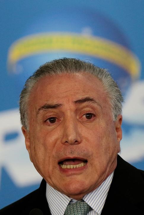 © Reuters. Presidente interino Michel Temer no Palácio do Planalto em Brasília