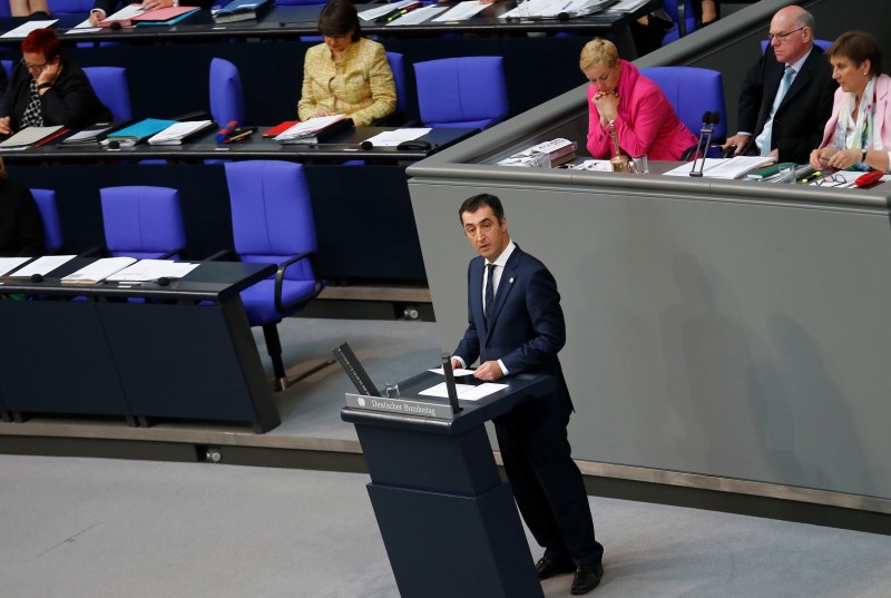 © Reuters. Oezdemir of Greens party addresses Bundestag session debating resolution that labels 1915 massacre of Armenians by Ottoman forces as genocide in Berlin