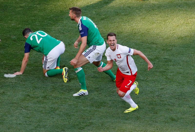 © Reuters. Poland v Northern Ireland - EURO 2016 - Group C