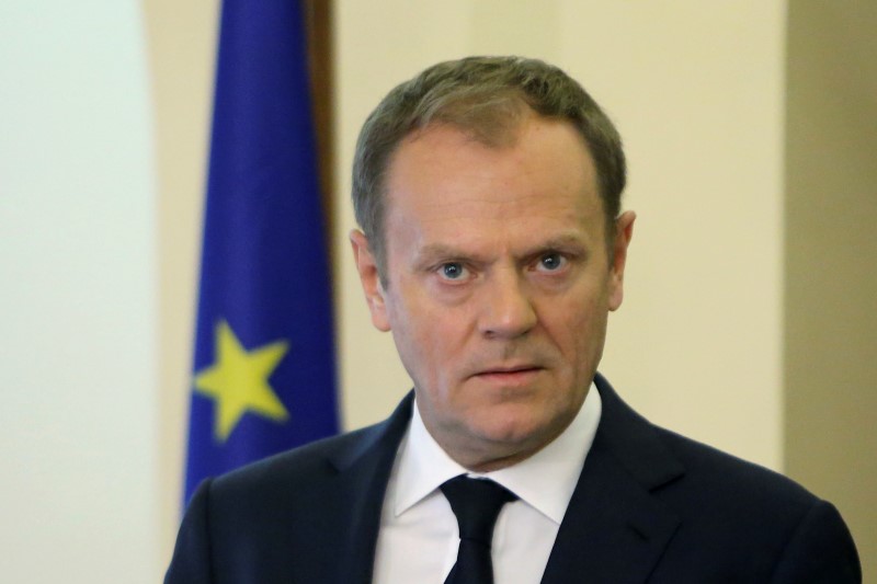 © Reuters. European Council President Donald Tusk attends a news conference after the meeting with Cyprus' President Nicos Anastasiades at the Presidential Palace in Nicosia