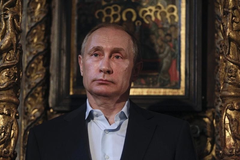 © Reuters. الكرملين: بوتين يعزي أوباما في ضحايا حادث أورلاندو