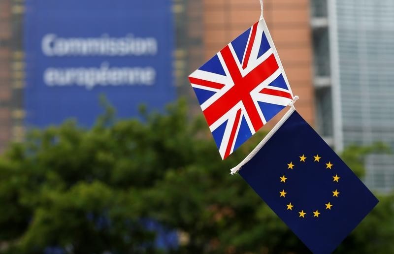 © Reuters. تحليل يكشف تقدم المعسكر المؤيد لخروج بريطانيا من الاتحاد الأوروبي