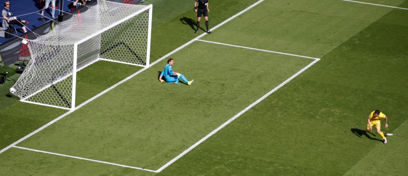 © Reuters. Romania v Switzerland - EURO 2016 - Group A