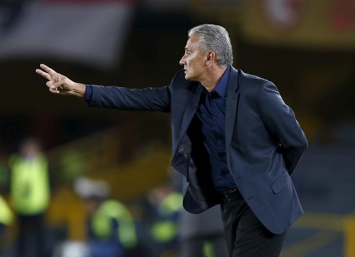 © Reuters. El entrenador del Corinthians sustituirá a Dunga en la selección brasileña