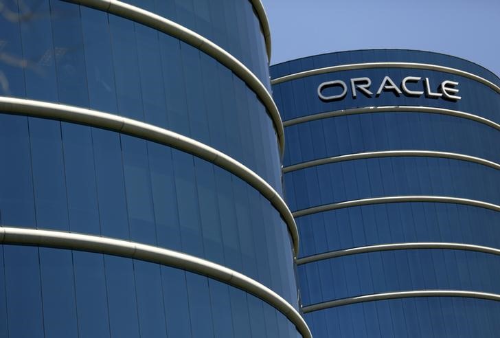 Oracle's cloud strength boosts quarterly revenue