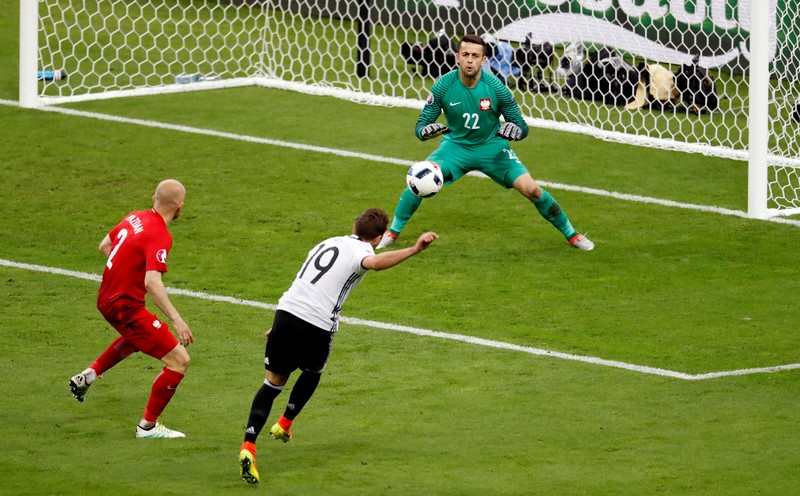 © Reuters. Germany v Poland - EURO 2016 - Group C