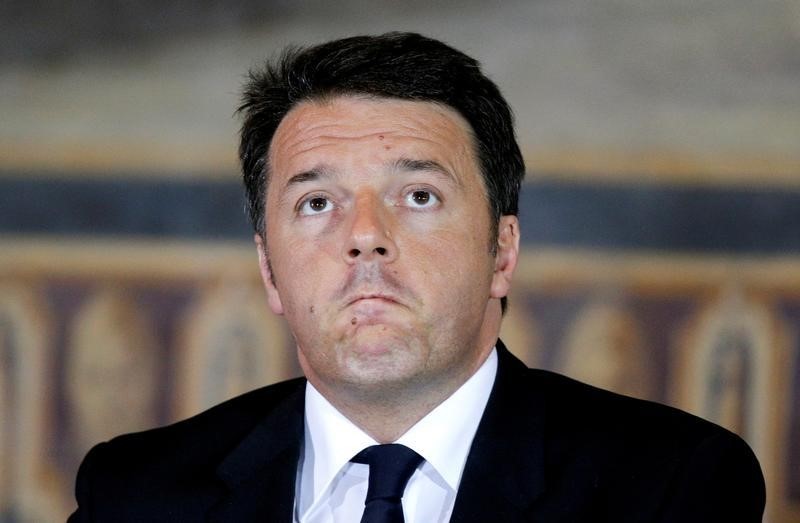 © Reuters. Il presidente del Consiglio Matteo Renzi in una immagine di archivio