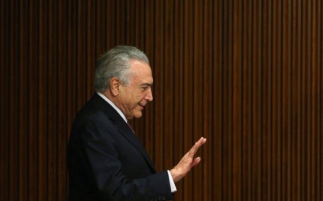 © Reuters. Presidente interino Michel Temer durante encontro no Palácio do Planalto, em Brasília