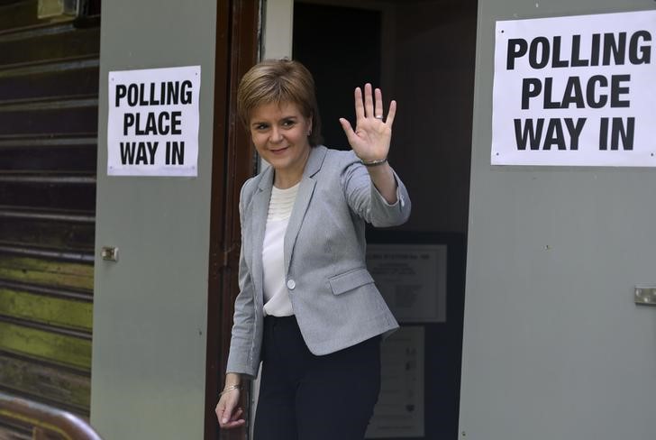 © Reuters. Líder escocesa dice que Escocia ve su futuro como parte de la UE