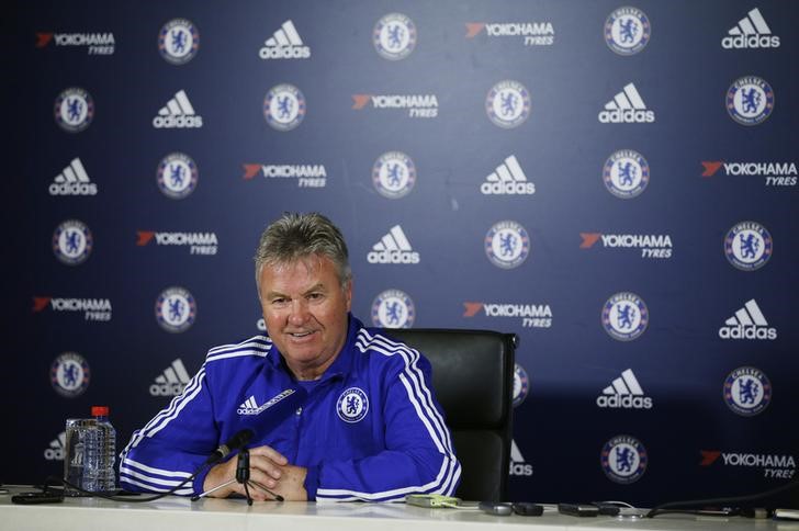 © Reuters. Chelsea - Guus Hiddink Press Conference