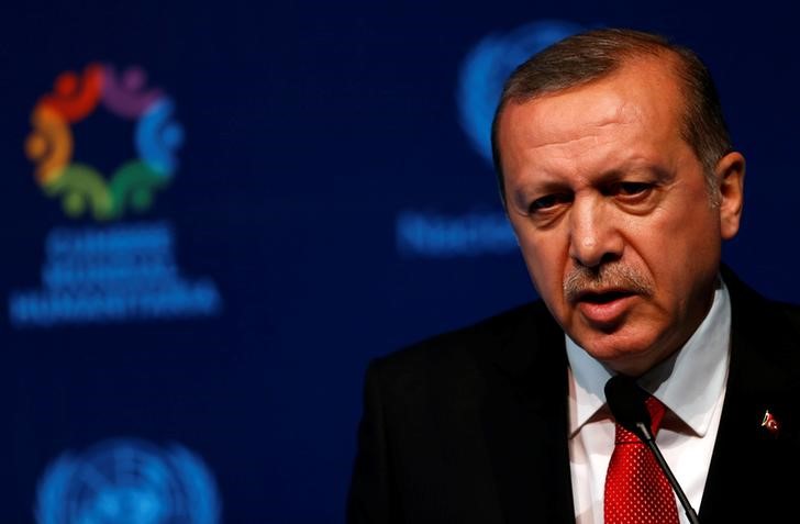 © Reuters. إردوغان: الاتحاد الأوروبي سيشهد خروج أعضاء آخرين إذا استمر على نهجه