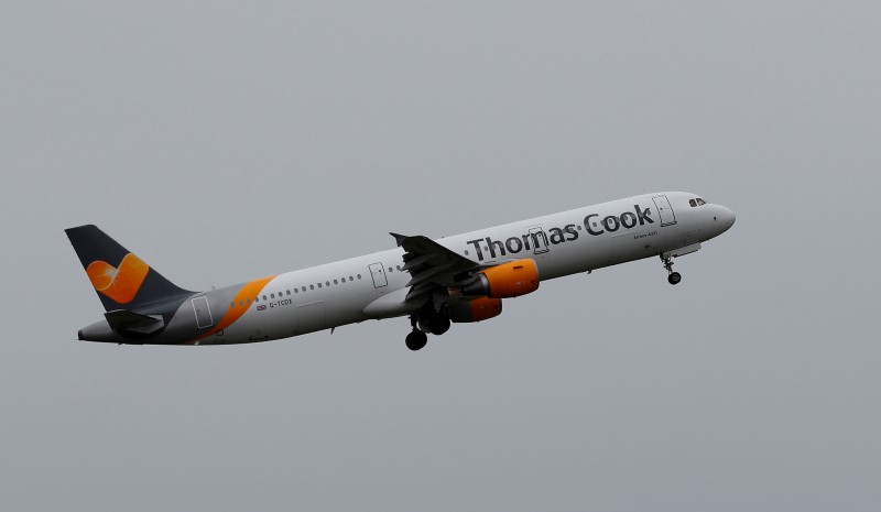 © Reuters. A Thomas Cook plane takes off from Liverpool John Lennon Airport in Liverpool northern England.