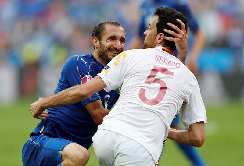 © Reuters. Italy v Spain - EURO 2016 - Round of 16