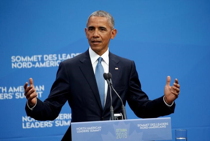 © Reuters. Presidente dos EUA Barack Obama discursa em encontro de líderes da América do Norte, em Ottawa, Canadá