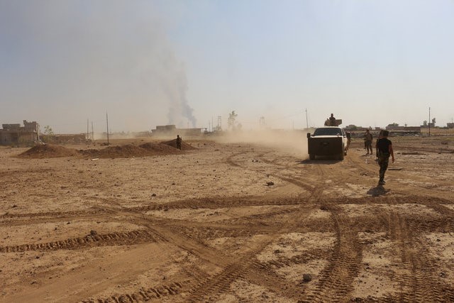 © Reuters. Ataques aéreos contra Estado Islámico en Irak dejan 250 combatientes muertos