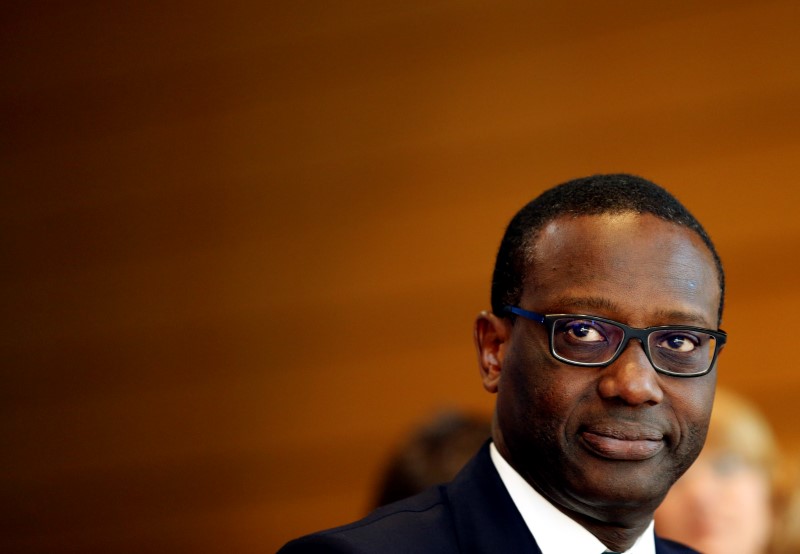 © Reuters. Chief Executive Thiam of Swiss bank Credit Suisse attends the Forum 100 conference in Lausanne