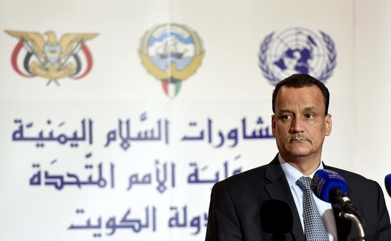 © Reuters. اليمنيون يتفقون بالكويت على نقل لجنة التهدئة للسعودية والالتزام بوقف الأعمال القتالية