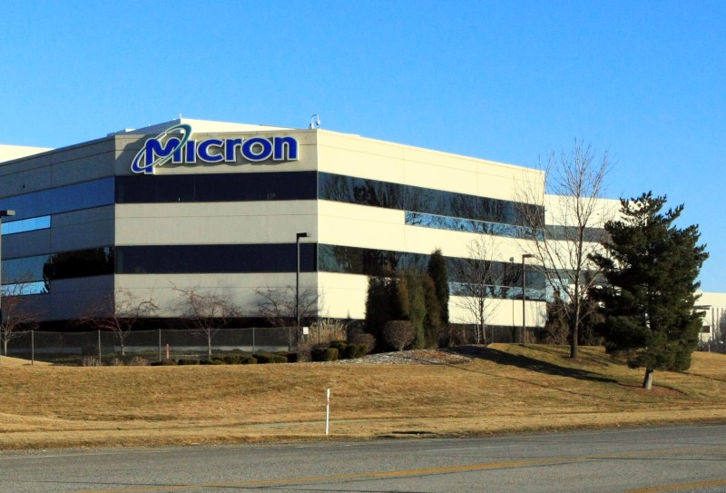 © Reuters. The main entrance to Micron corporate headquarters in Boise, Idaho