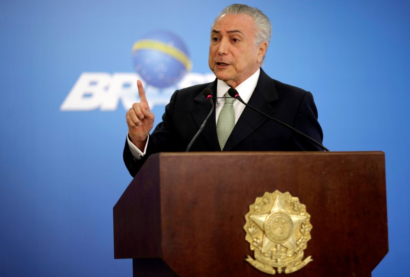 © Reuters. Presidente interino Michel faz pronunciamento  no Palácio do Planalto, em Brasília