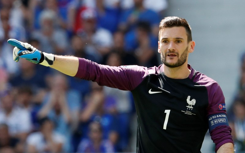 © Reuters. France v Republic of Ireland - EURO 2016 - Round of 16